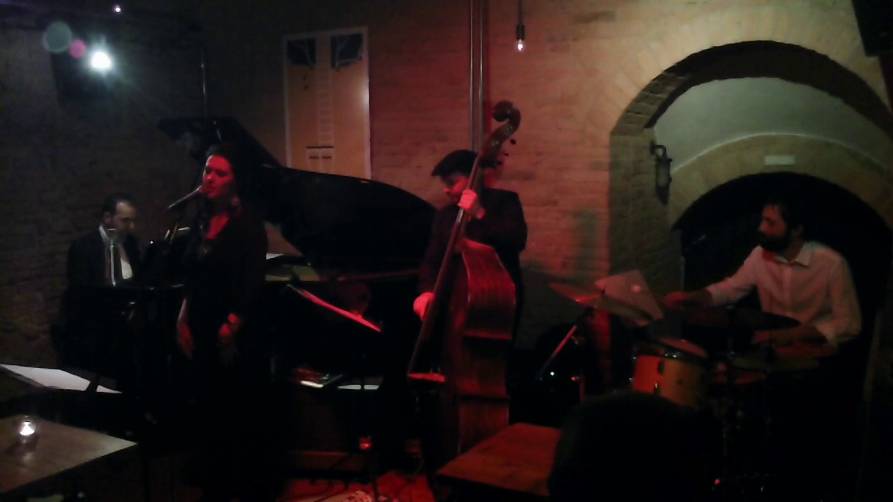 Romina Capitani 4et Swinging Christmas @ Un Tubo
