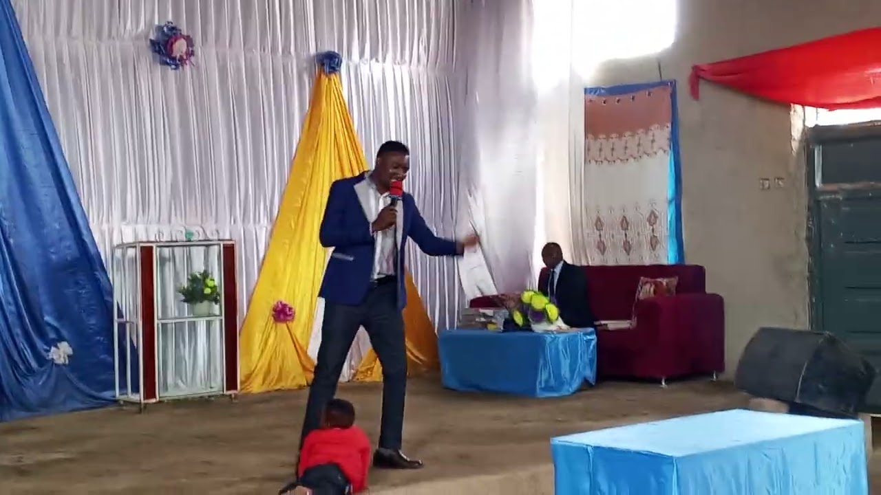 WASUKUMA  KWA KUIMBA NI HATARI  ::: SOSPTER SOGA  WIMBO ULIOWAFURAHISHA WENGI.