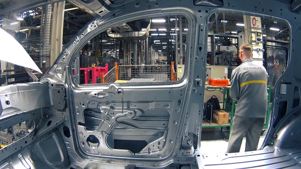 Production of the New Kangoo Z.E. at the Renault factory in Maubeuge (France)
