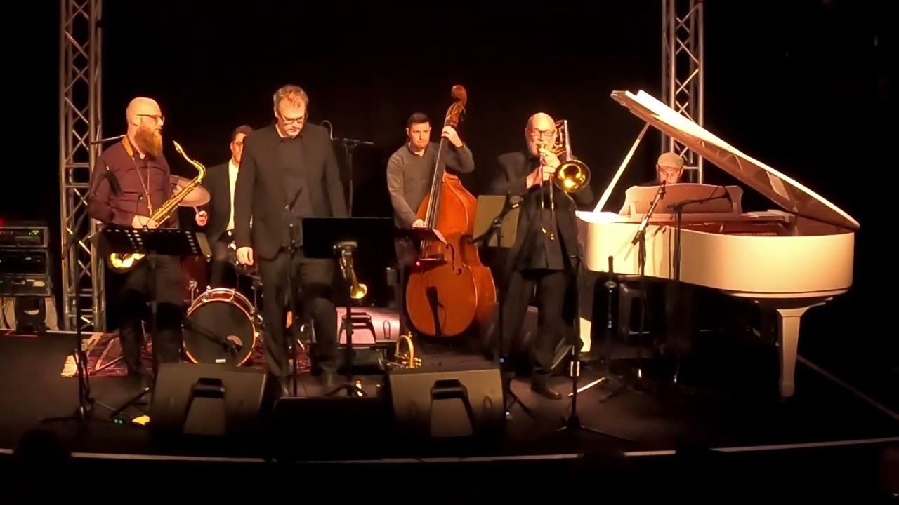 Blues for C.T. (R. Klemm)