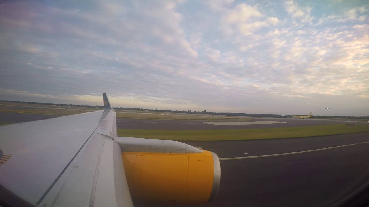 OnBoard! | Condor | B757 | Departing Düsseldorf