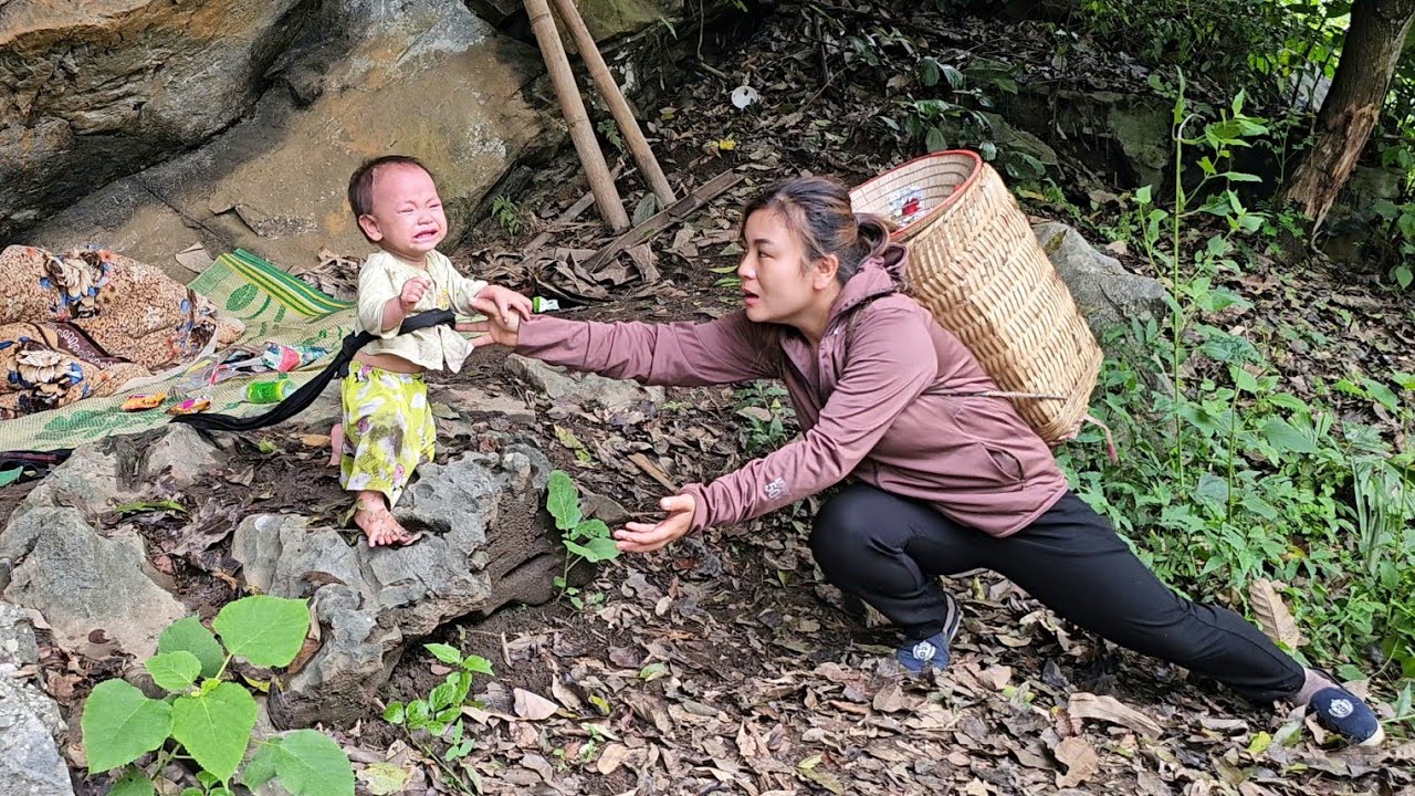 Thu was able to rescue the baby abandoned by his father in the cave in time.