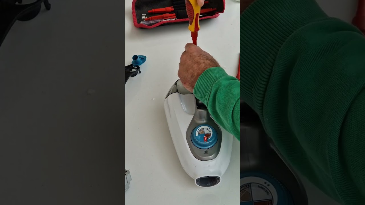 Riparazione vaporella Black & Decker (Black & Decker steamer repair)