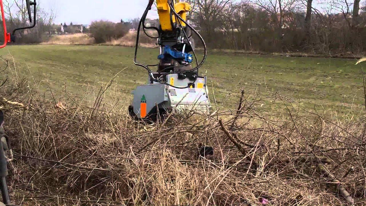 mulczer hydrauliczny FAE FML/EX na koparce Atlas 1604ZW _2z3