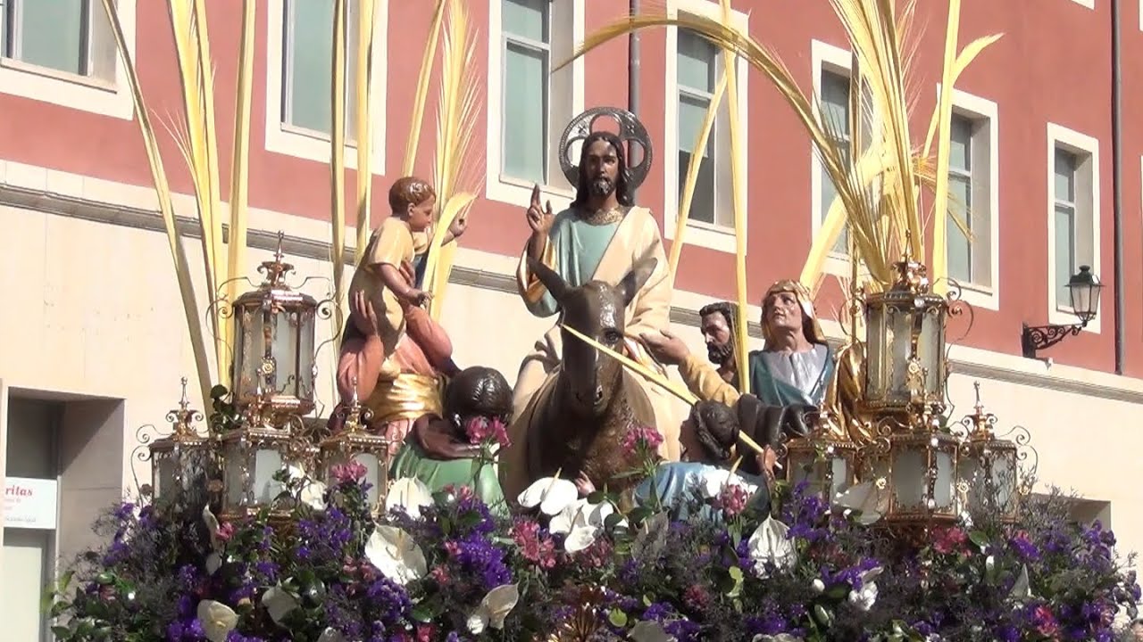 02 Semana Santa de Zaragoza 2024 - Domingo de Ramos - Procesión de las Palmas