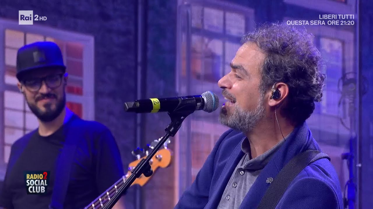 Andrea Perroni con 