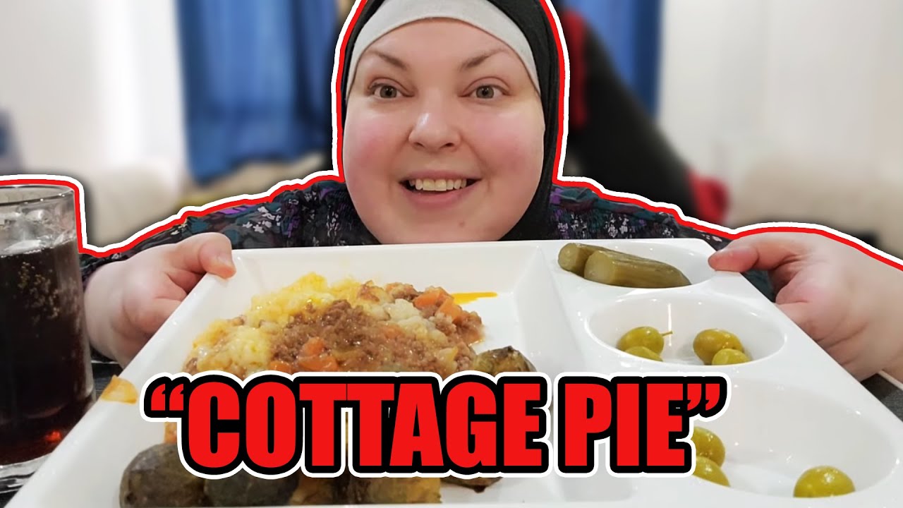 Foodie Beauty возвращается к кулинарным видео и пробует приготовить деревенский пирог