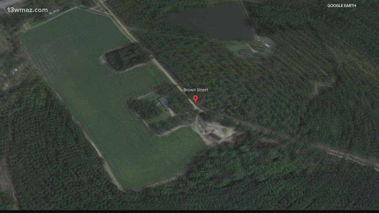 Eastman man arrested, charged for shooting, killing woman during deer hunt