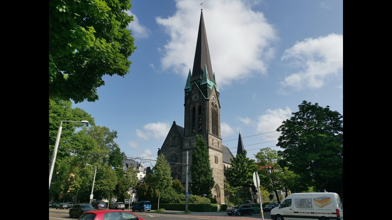 Dresden-Johannstadt (D) die Glocken der kath. Kirche Herz Jesu