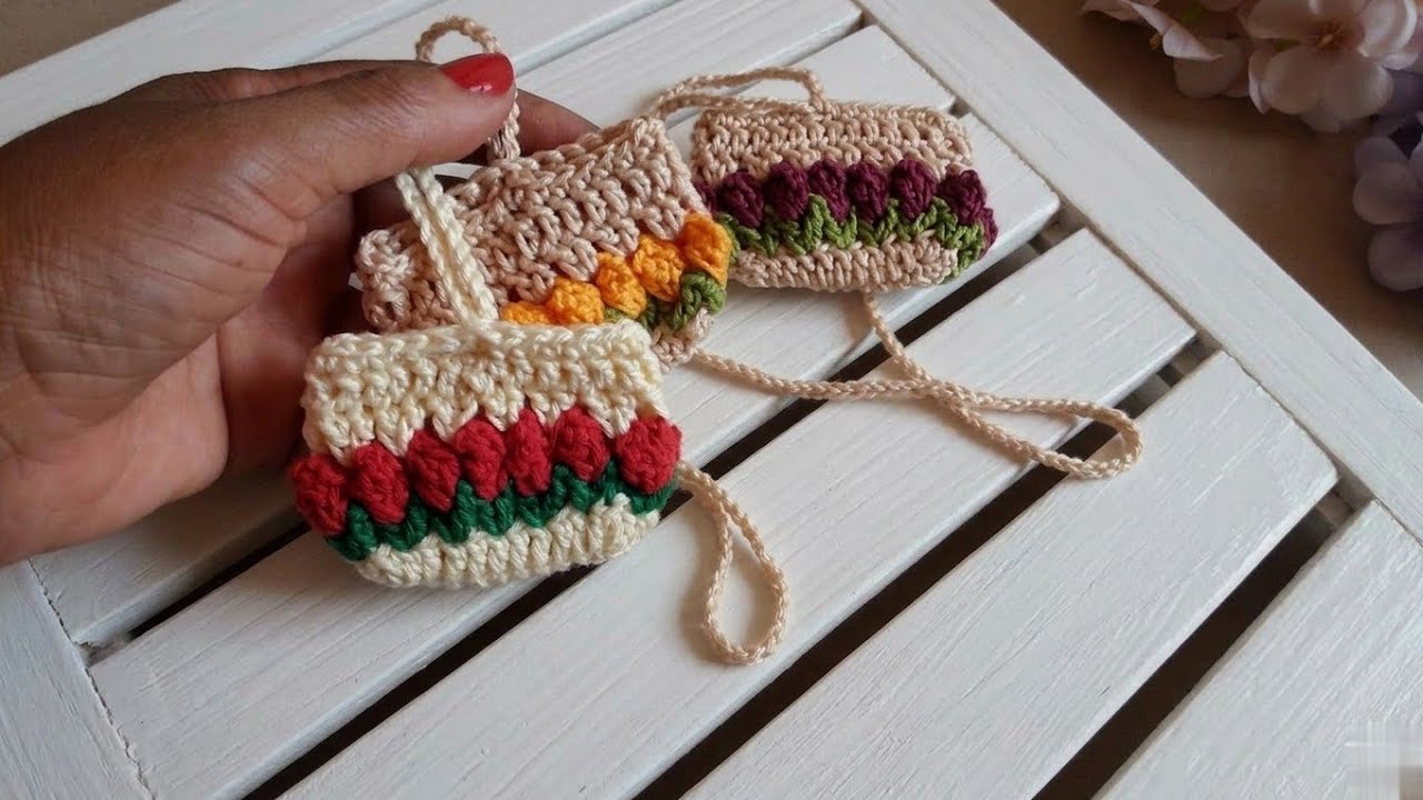Chaveiro  Mini Bolsinha de Croche com TULIPAS Facil!!