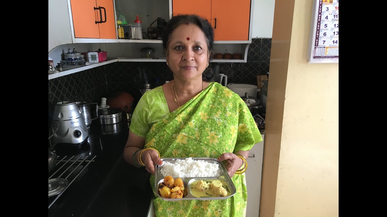 Potato Fry & Paruppu Urundai Morkuzhambu! Traditional Lunch !!No onion! No Garlic!