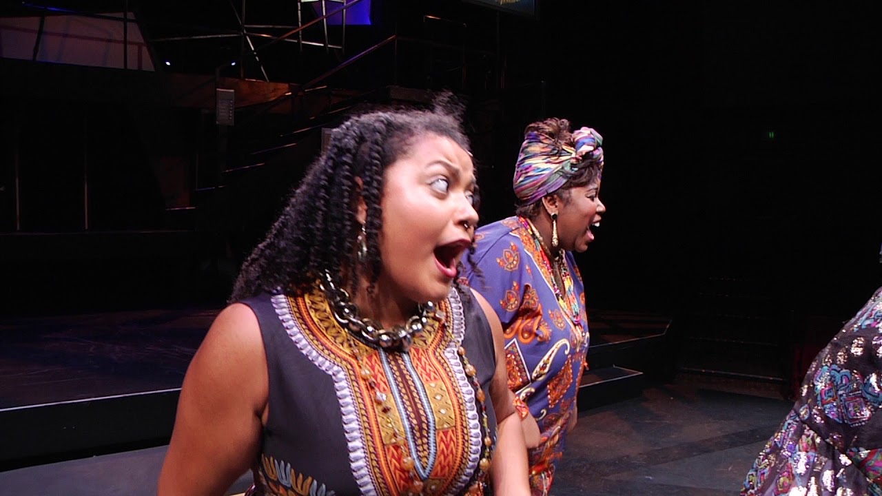 Donica Lynn as Psychic Oda Mae in Theatre at the Center's 