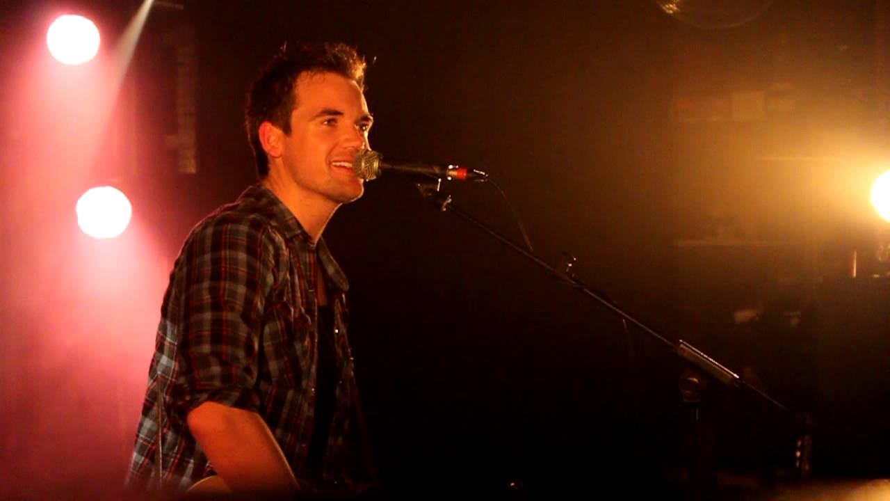 Tyler Hilton - When the stars go blue in Paris 04/11/12