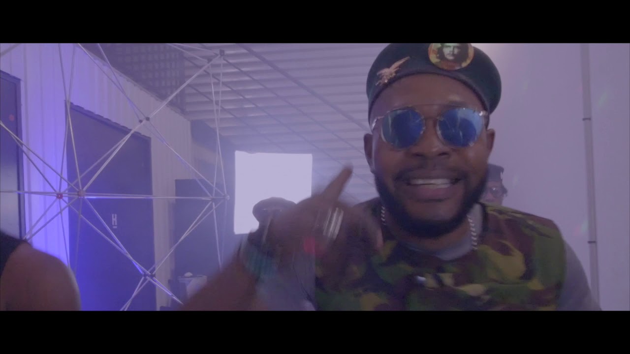 Aimelia Lias - Pusana To Vanda ( clip officiel )