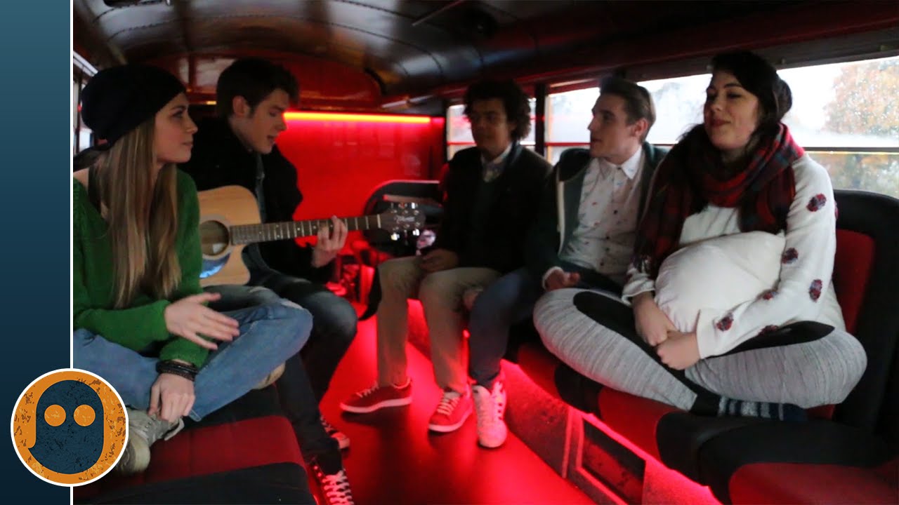 Ghost Rockers Backstage #5 - Met de bus naar Makro & Photo shoot!