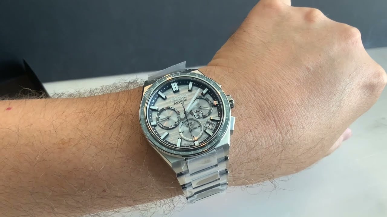 Unboxing and Review of the Seiko Astron SSH113 Limited Edition