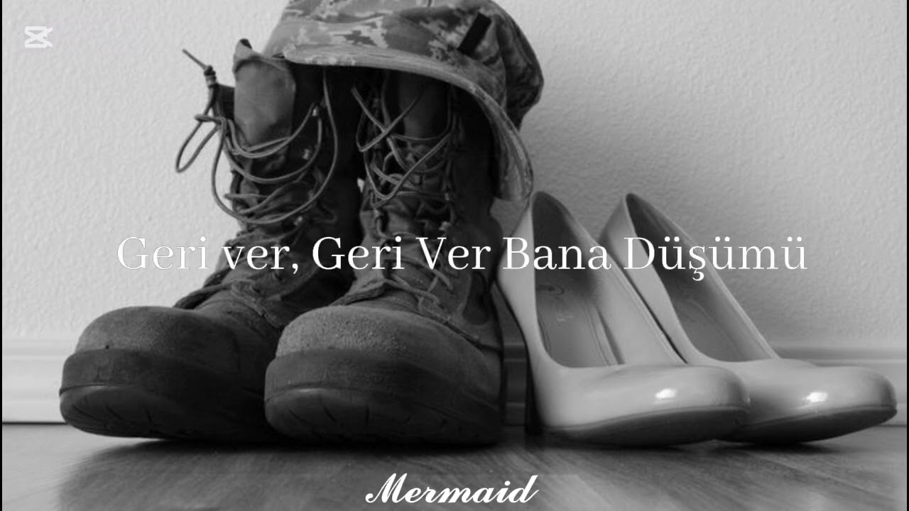 Mabel Matiz - Mendilimde Kırmızım Var sözleri (Lyrics)