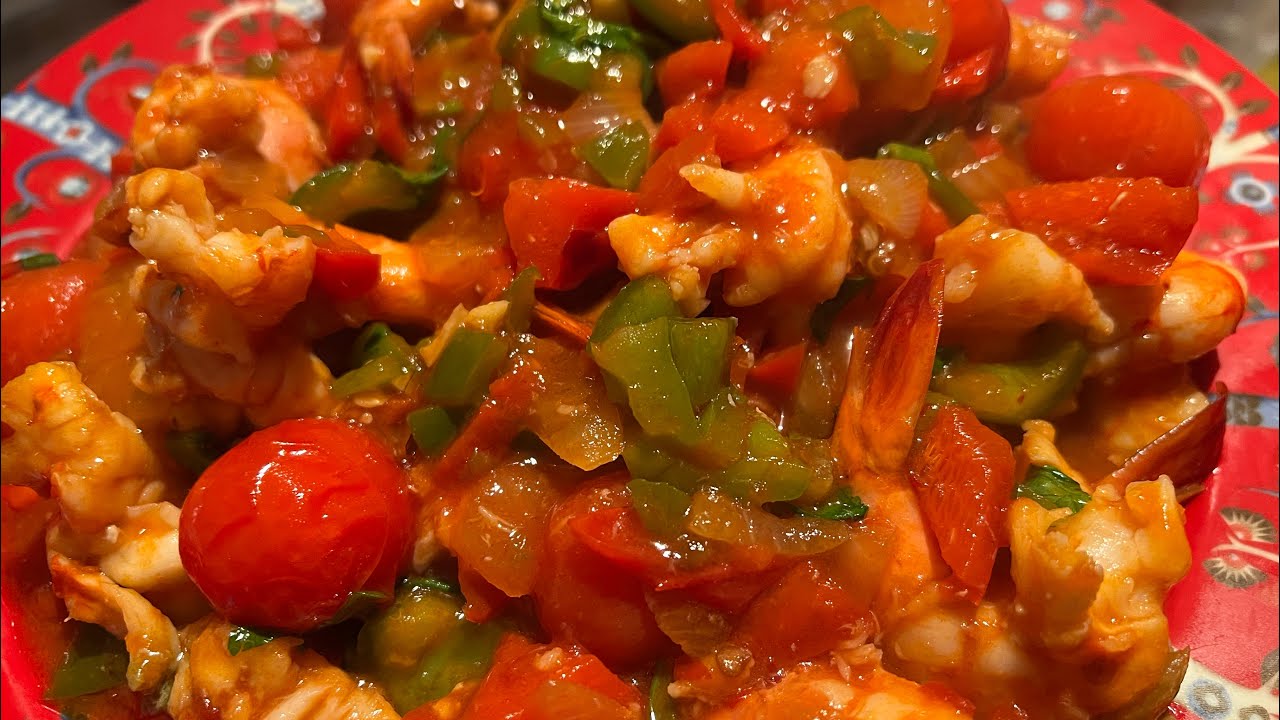 CREVETTES SAUCE PIQUANTE - SPICY SHRIMP IN TOMATO SAUCE [VIDEO 184]
