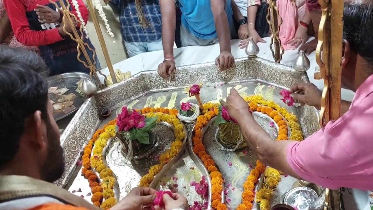Mahashivratri per Ham Gaye Subah Kailash Mandir #harharmahadev #agra # Kailash Mandir #mylongvlog 🤗🤗