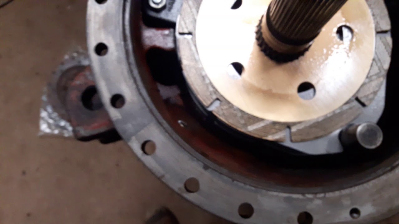 Massey Ferguson 1200 brakes