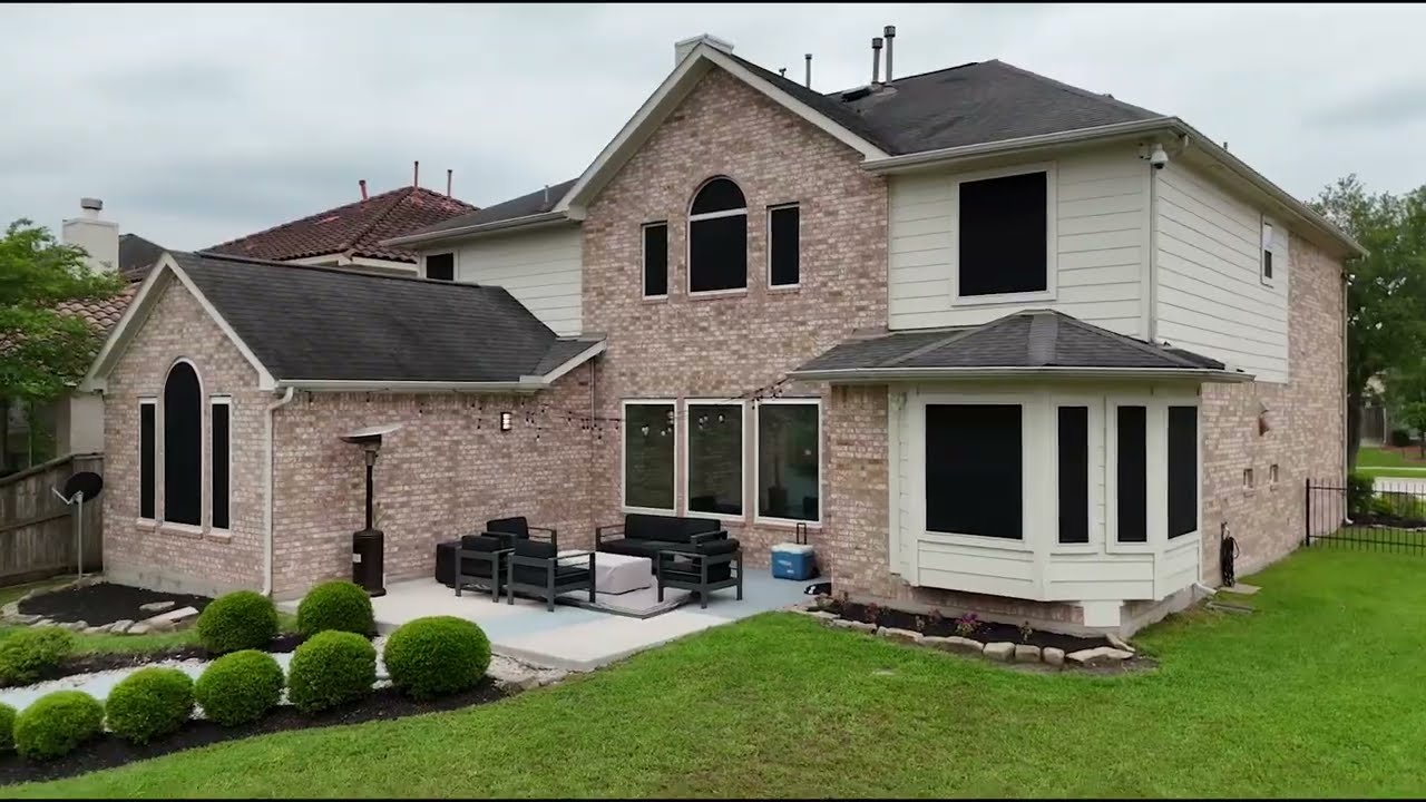Home For Sale in Missouri City Texas Near Sienna