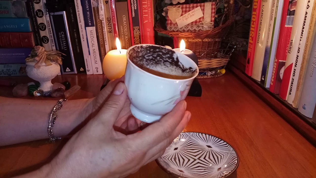 Viitorul din ceasca de cafea☕ ~ Predictii zodia Berbec  pt August-Septembrie ☕🍀💞