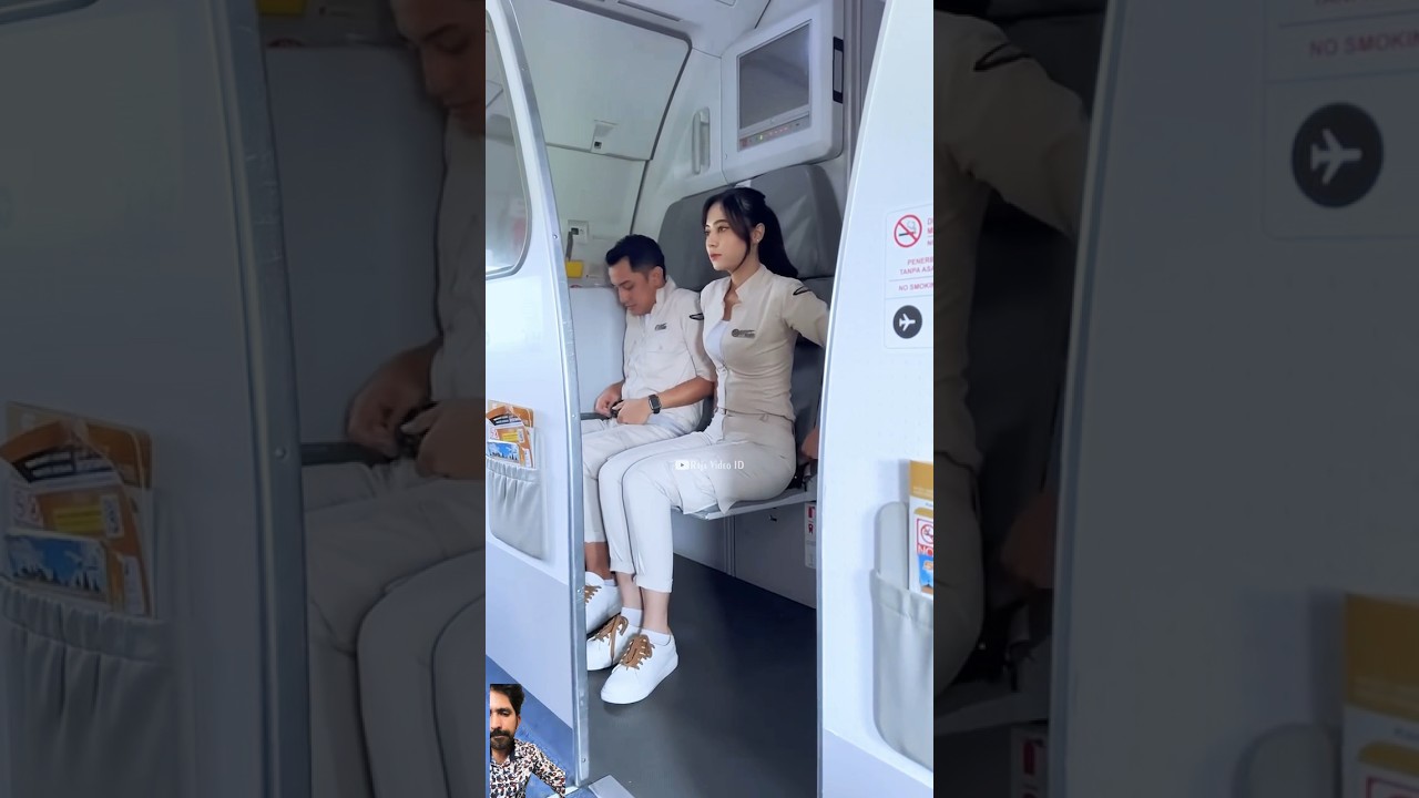 Intip Pramugari dan Pramugara Super Air Jet Duduk #pramugarisuperairjet #cantik #airhostess