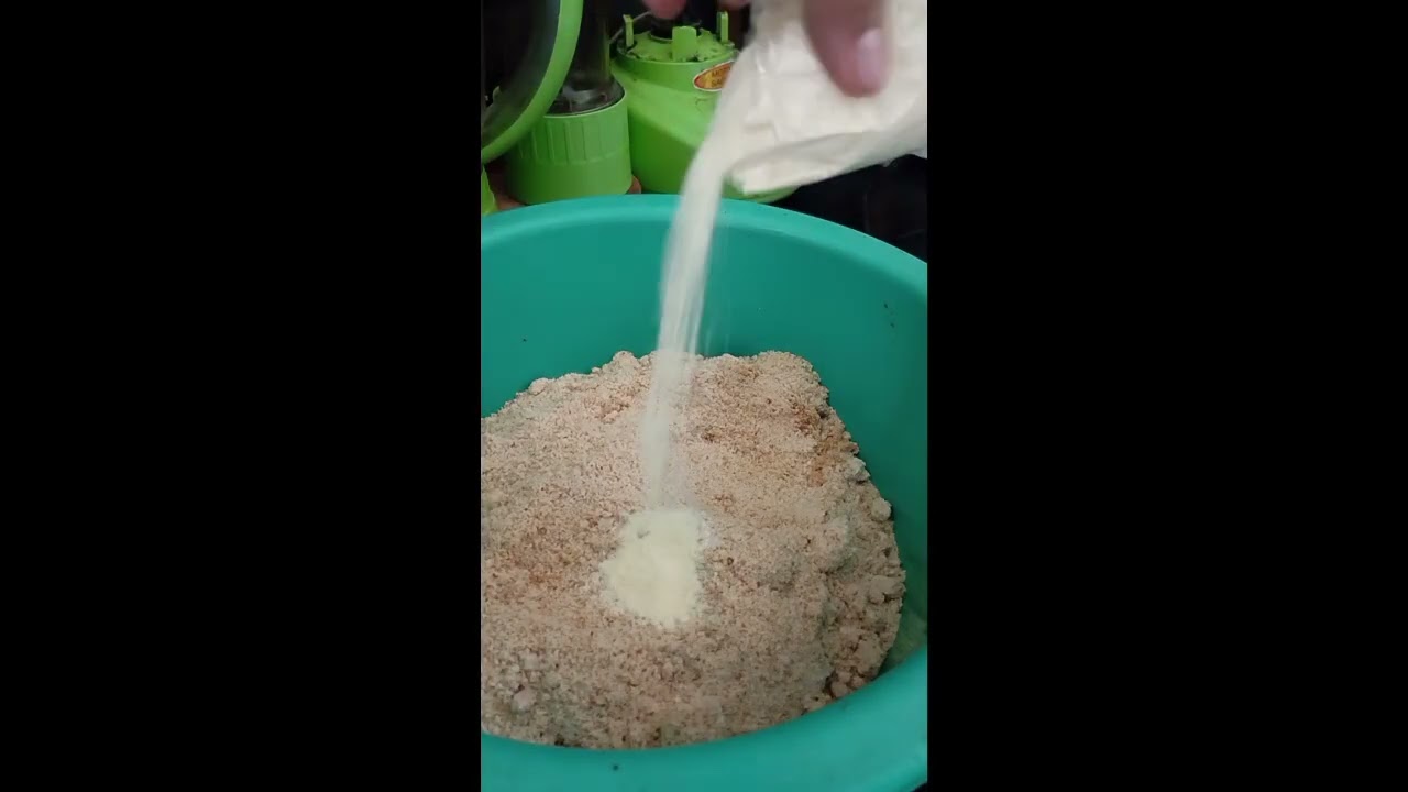 MasyaAllah hari ke_18 ramadhan buat kuker jadul kacang bimoli😍carbut sy cantumkan di deskripsi😊