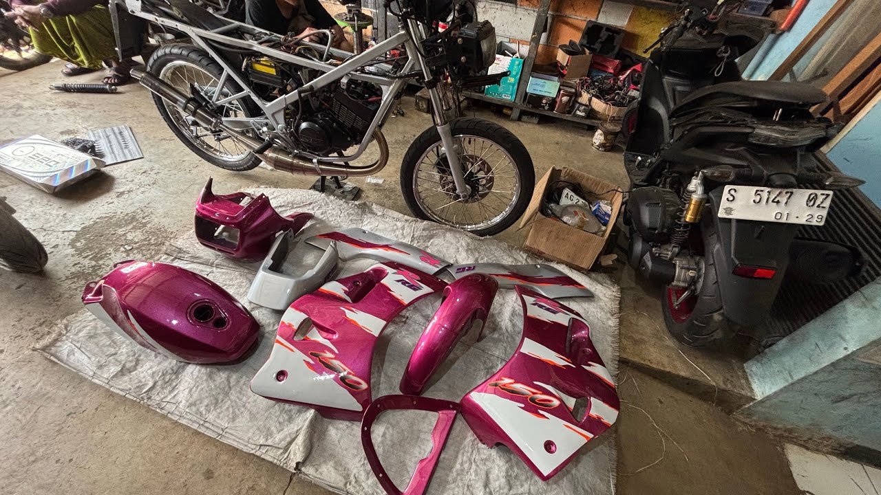 Restorasi full n modifikasi suzuki rgR 150 magenta….part 1
