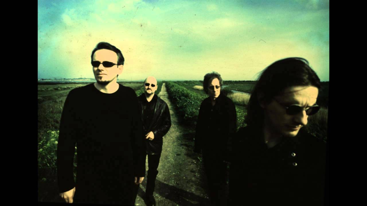 Porcupine Tree - Stranger By The Minute