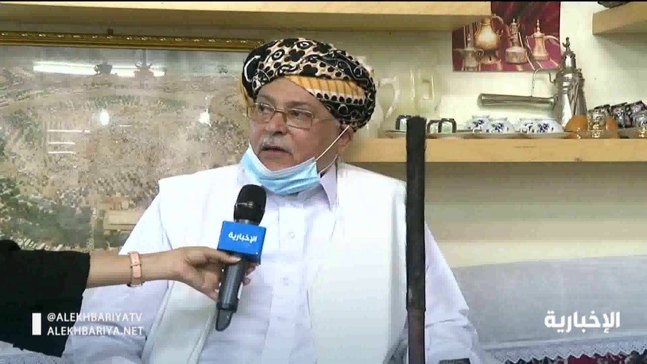 العم سراج الكعكي يحول منزله لمتحف يجمع القطع التراثية والمقتنيات القديمية
