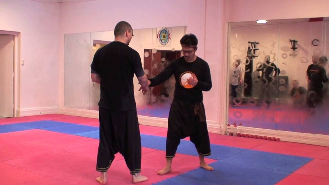 SILAT OPEN CIRCLE : 