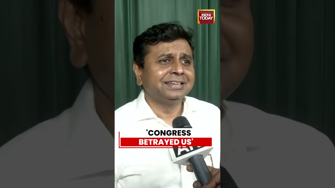 Представитель партии DMK С. Аннадурай заявил: &laquo;Конгресс предал нас&raquo; в связи с бойкотом встречи Ин...
