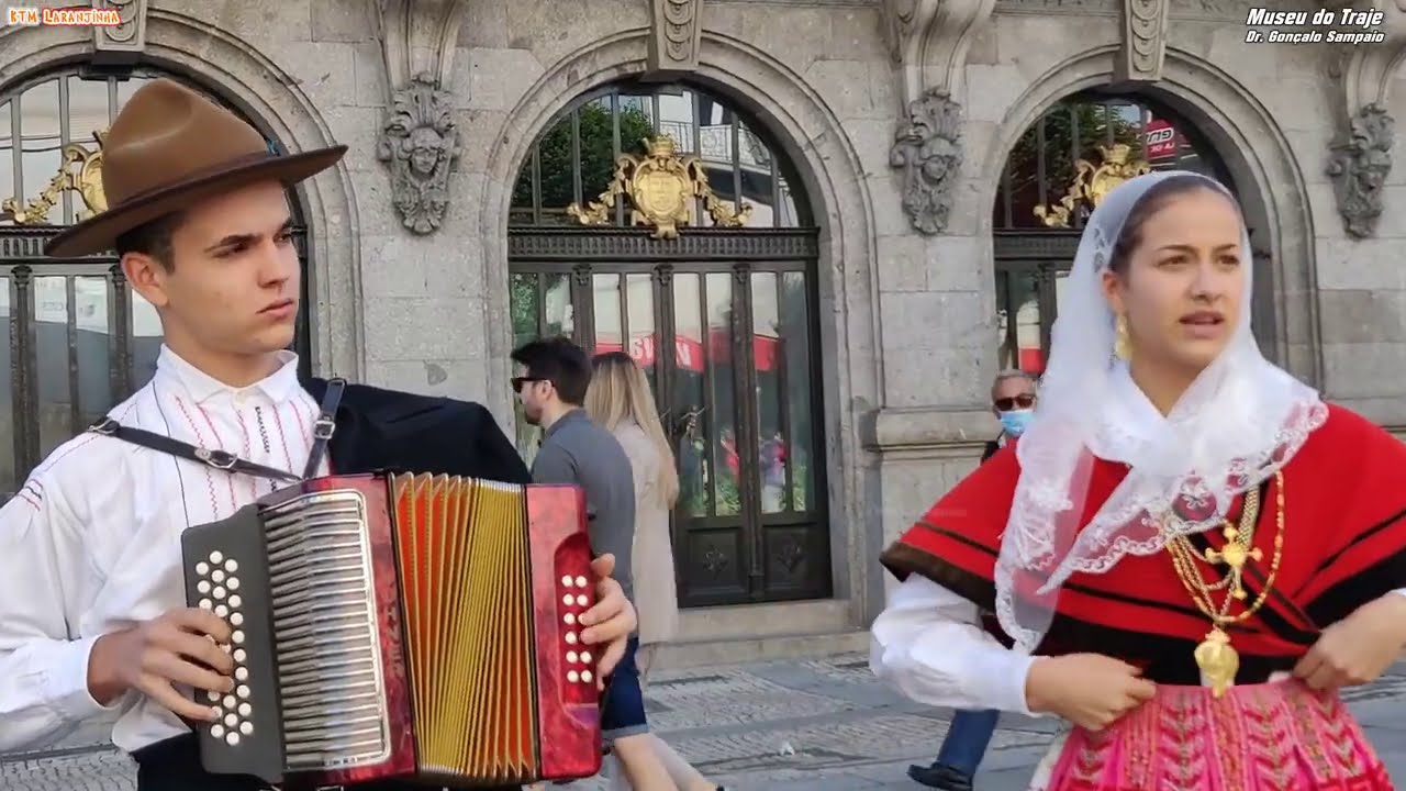 Museu do Traje Dr. Gon&ccedil;alo Sampaio - Ess&ecirc;ncia do Folclore Minhoto - Dan&ccedil;a Folcl&oacute;rica Braga, Portugal