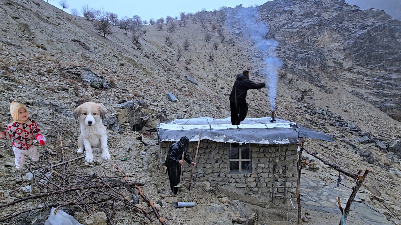 ⛈️ Relentless Rain and Survival | The Reality of Nomadic Life in the Mountains