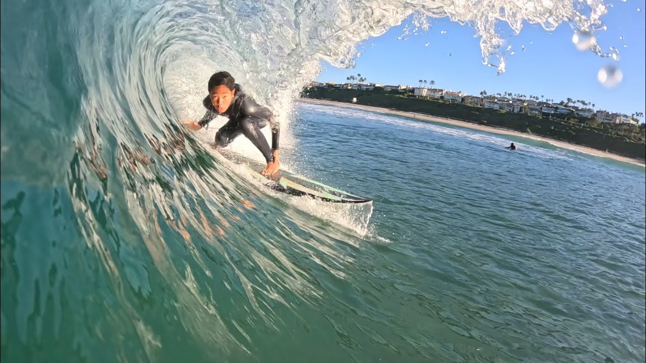 Surfing Sunset Cliffs #sharpeye #surf #avva #surfing 
