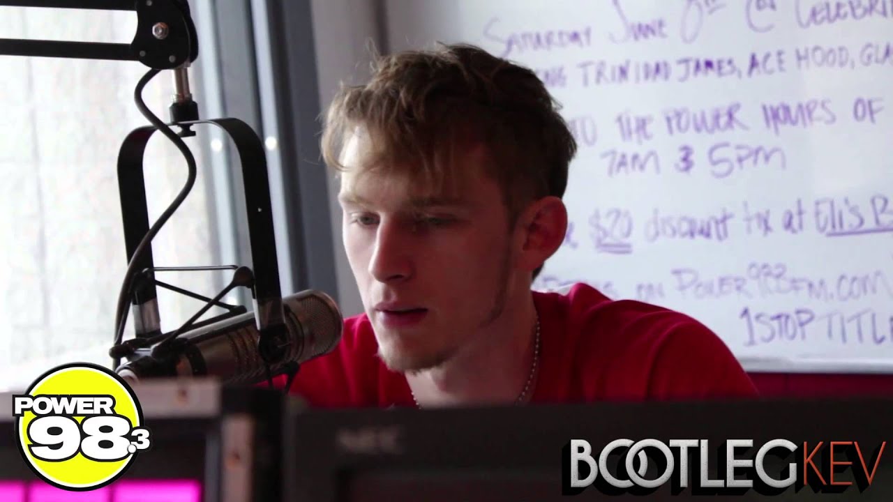 MGK speaks on his disappointing album sales & Eminem