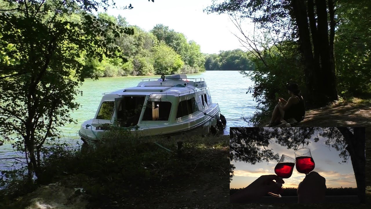 Hausboot fahren auf der Saone. Durch den tiefen Wald nach Gray