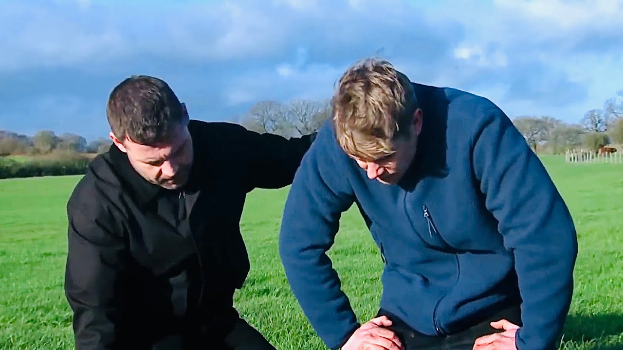 Robron Part 4 - Robert & Tracy Flush John&rsquo;s Ashes Down The Toilet.. & Vic Leaves Emmerdale!