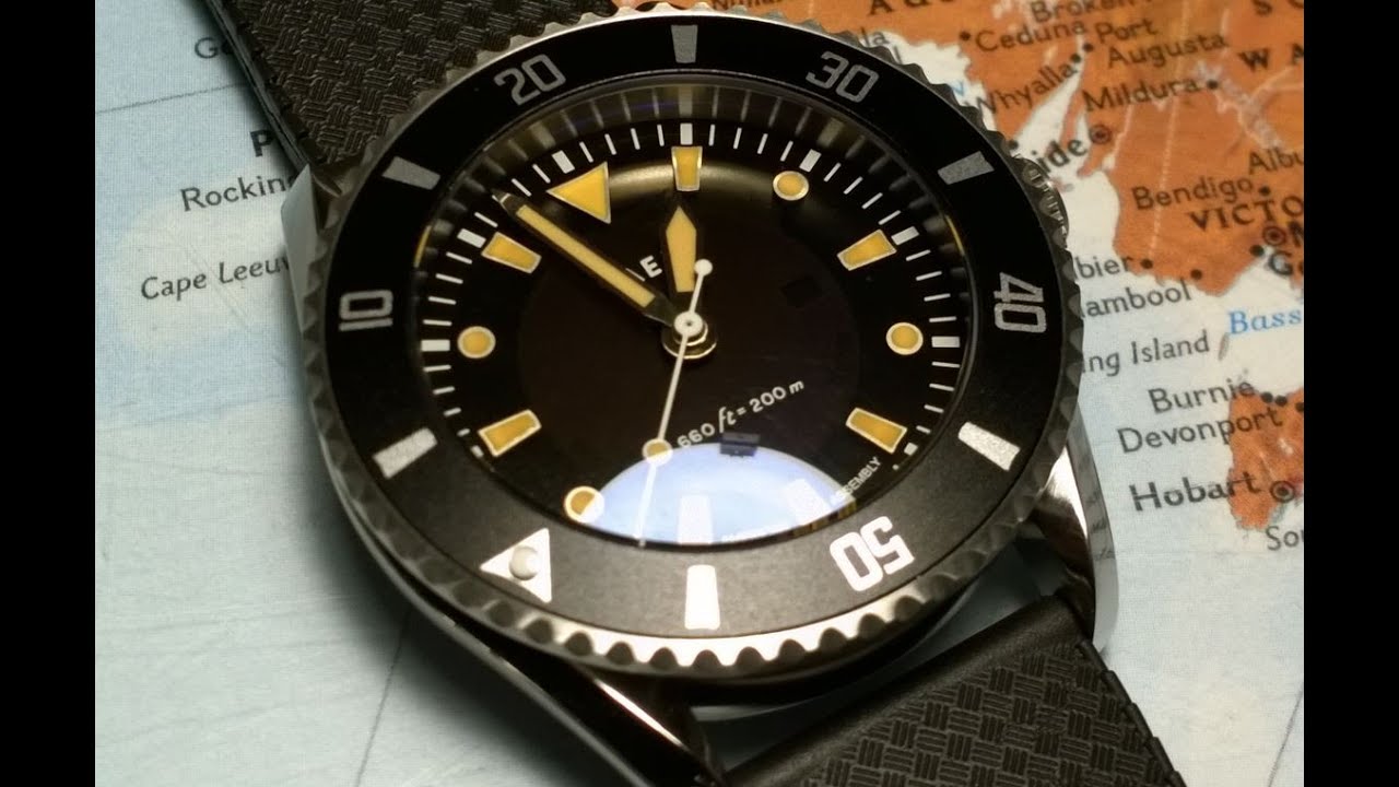 Vaer D4 Arctic USA Solar Diver Watch Unboxing & Review