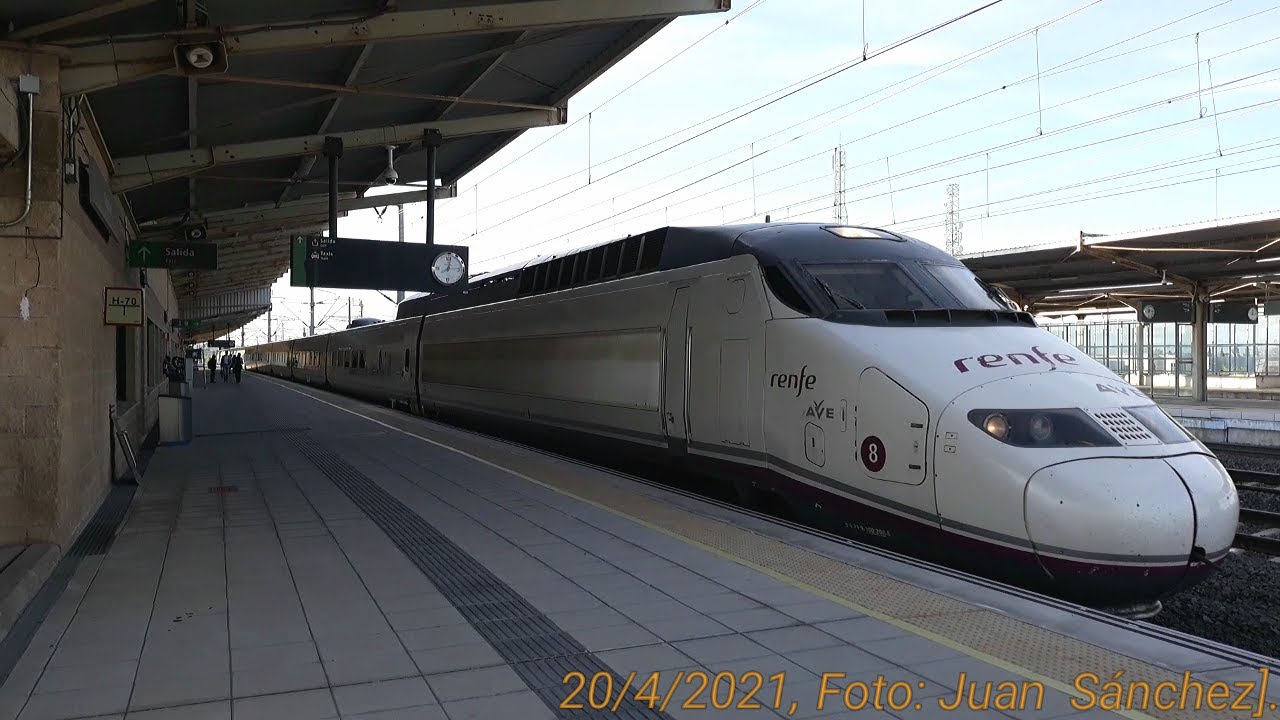 AVE S100-008 Madrid-Sevilla saliendo de Ciudad Real, 20/4/2021