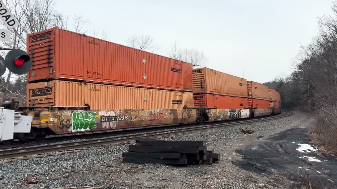 CSX I1019 West In Chatham NY