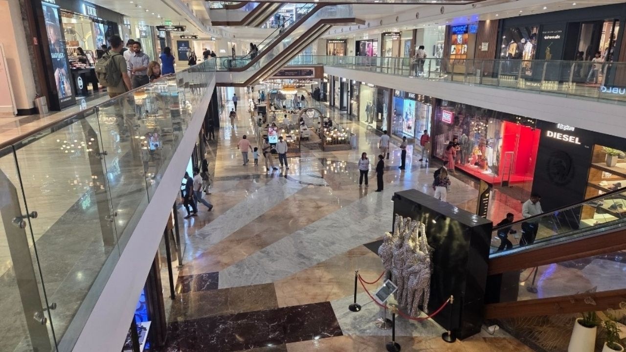 Phoenix Palladium Mumbai | Slow Indoor Walk