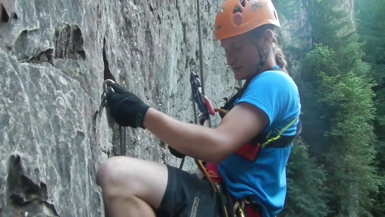 Macocha Abyss - Czech Republic / slaňov&aacute;n&iacute; do propasti Macocha