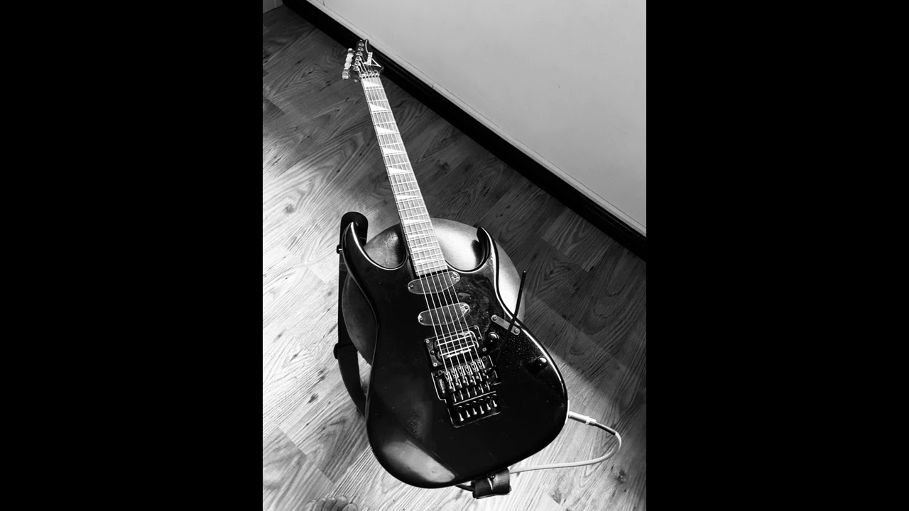 Wings - Hukum Karma - (lead guitar - backing track)