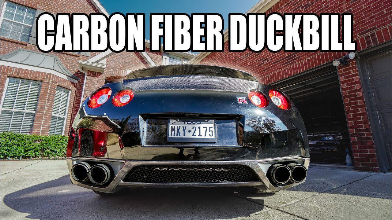 CARBON FIBER DUCKBILL TRUNK FOR THE GT-R!