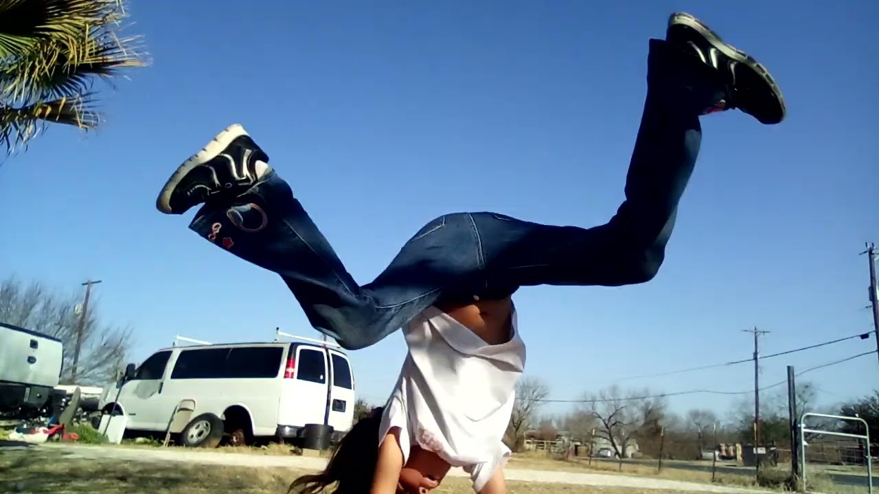 Cartwheel🎀