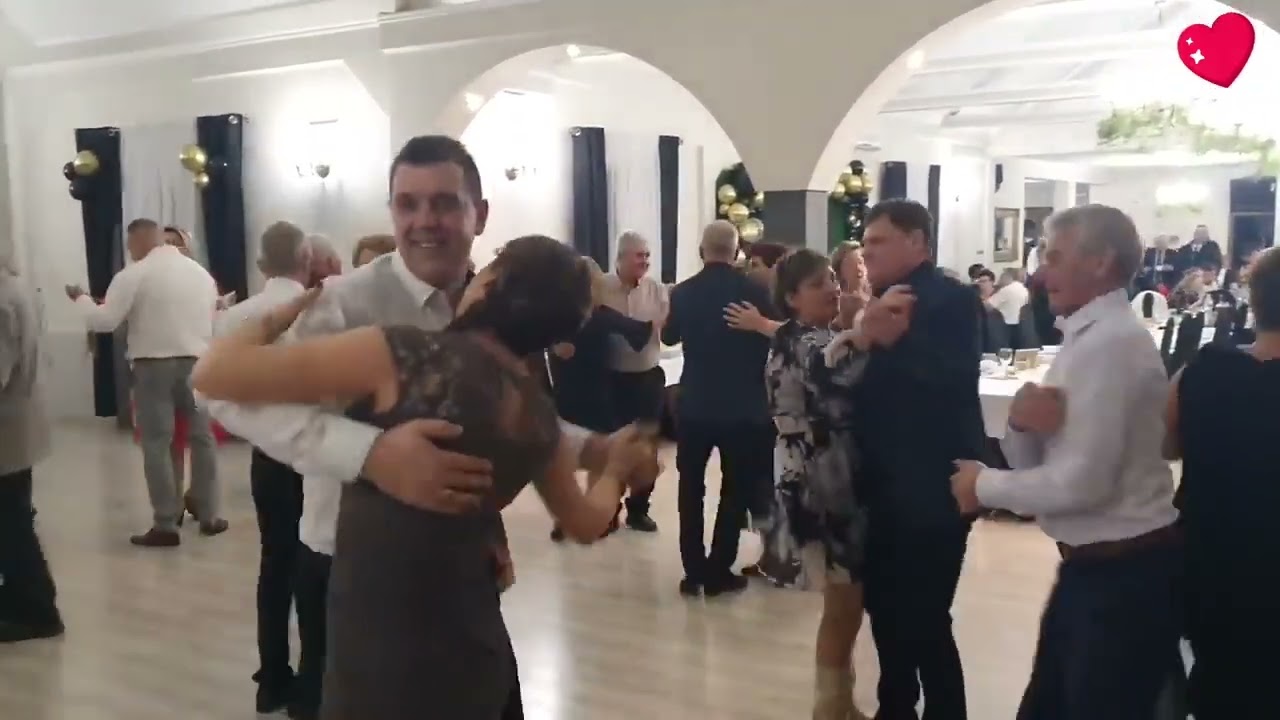Zabawa karnawałowa U TERESY z Kapelą Bronka Machla w ludowym klimacie