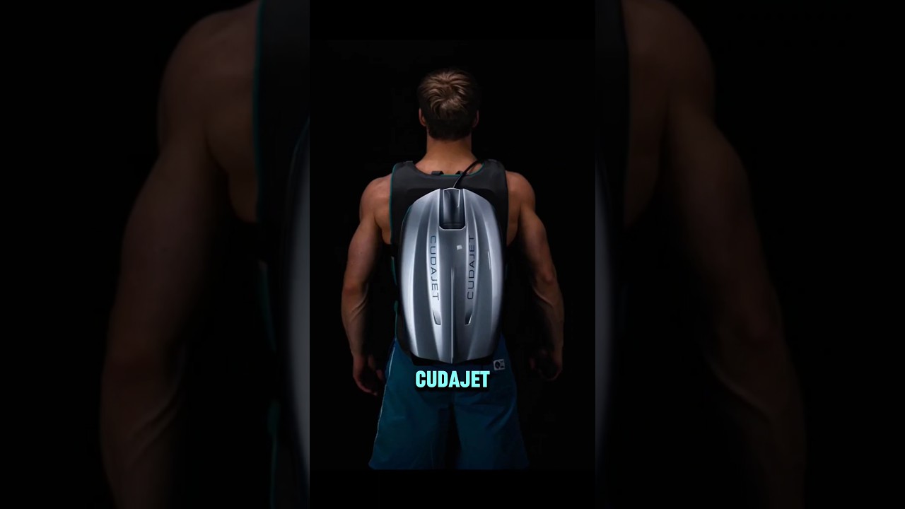How The CUDAJET Underwater Jetpack Lets You Swim Like a Dolphin