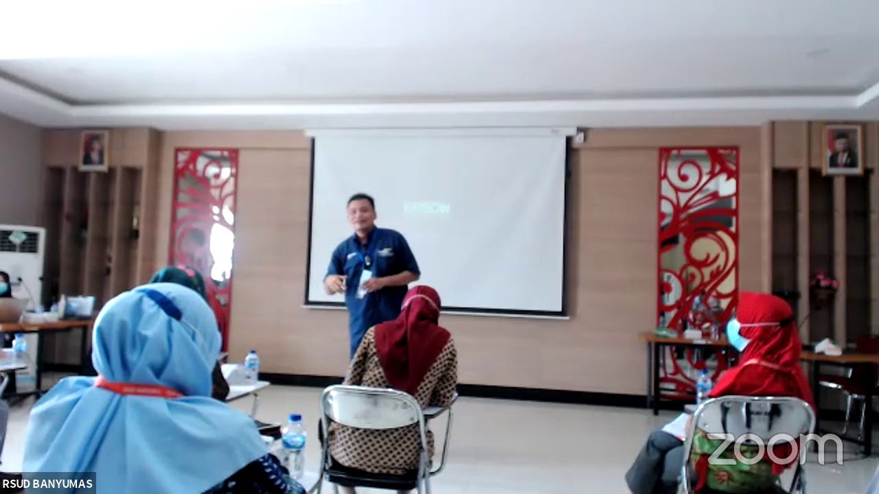 Pelatihan Excellent Service bagi Karyawan RSUD Banyumas
